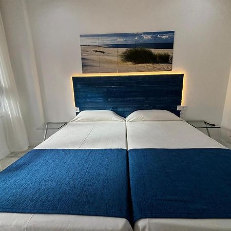 Apartamentos Turisticos Imar Кадис Экстерьер фото